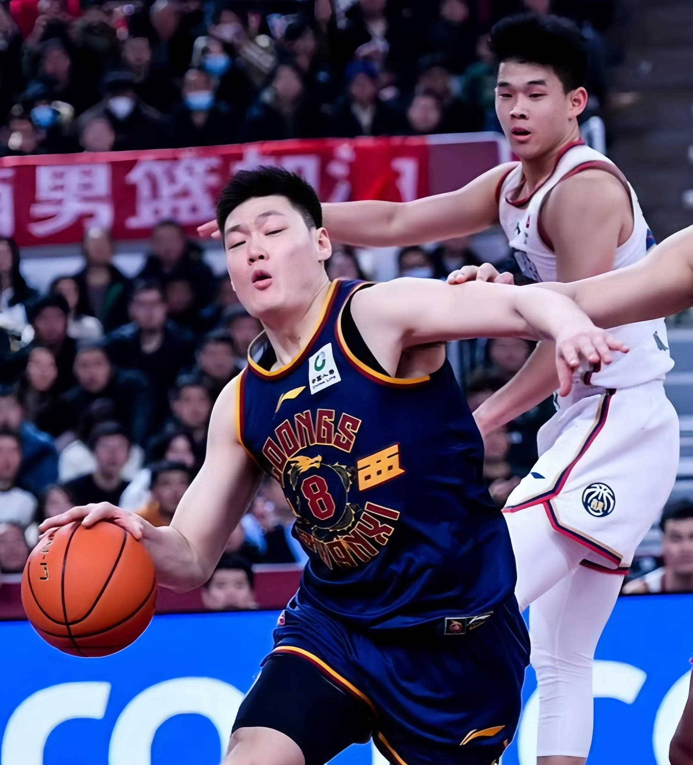 广东篮球巨人带领球队创下历史新高 广东篮球巨人带领球队创下历史新高