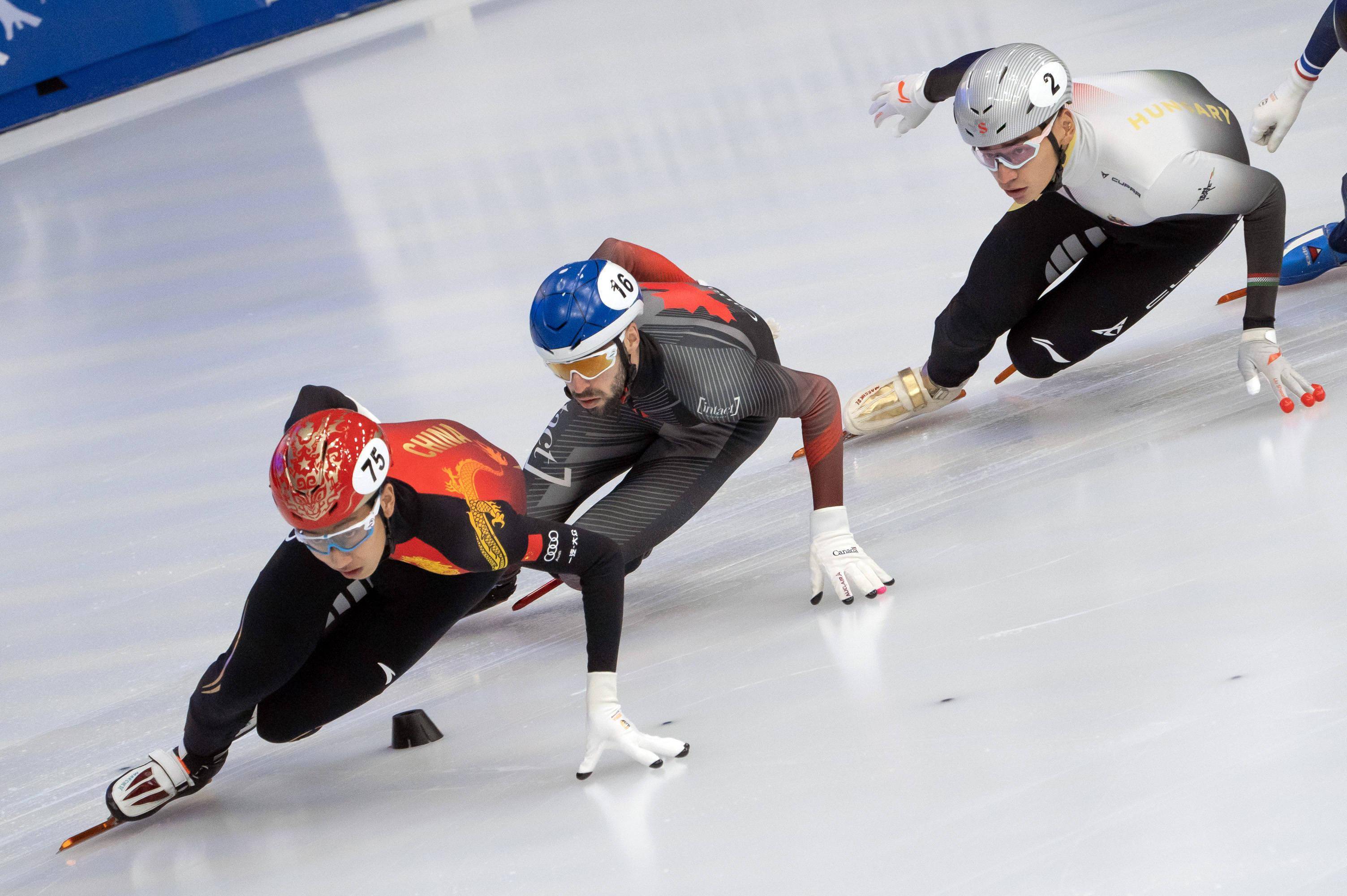 匈牙利队决心赢得比赛,全力冲刺冠军 匈牙利队决心赢得比赛,全力冲刺冠军