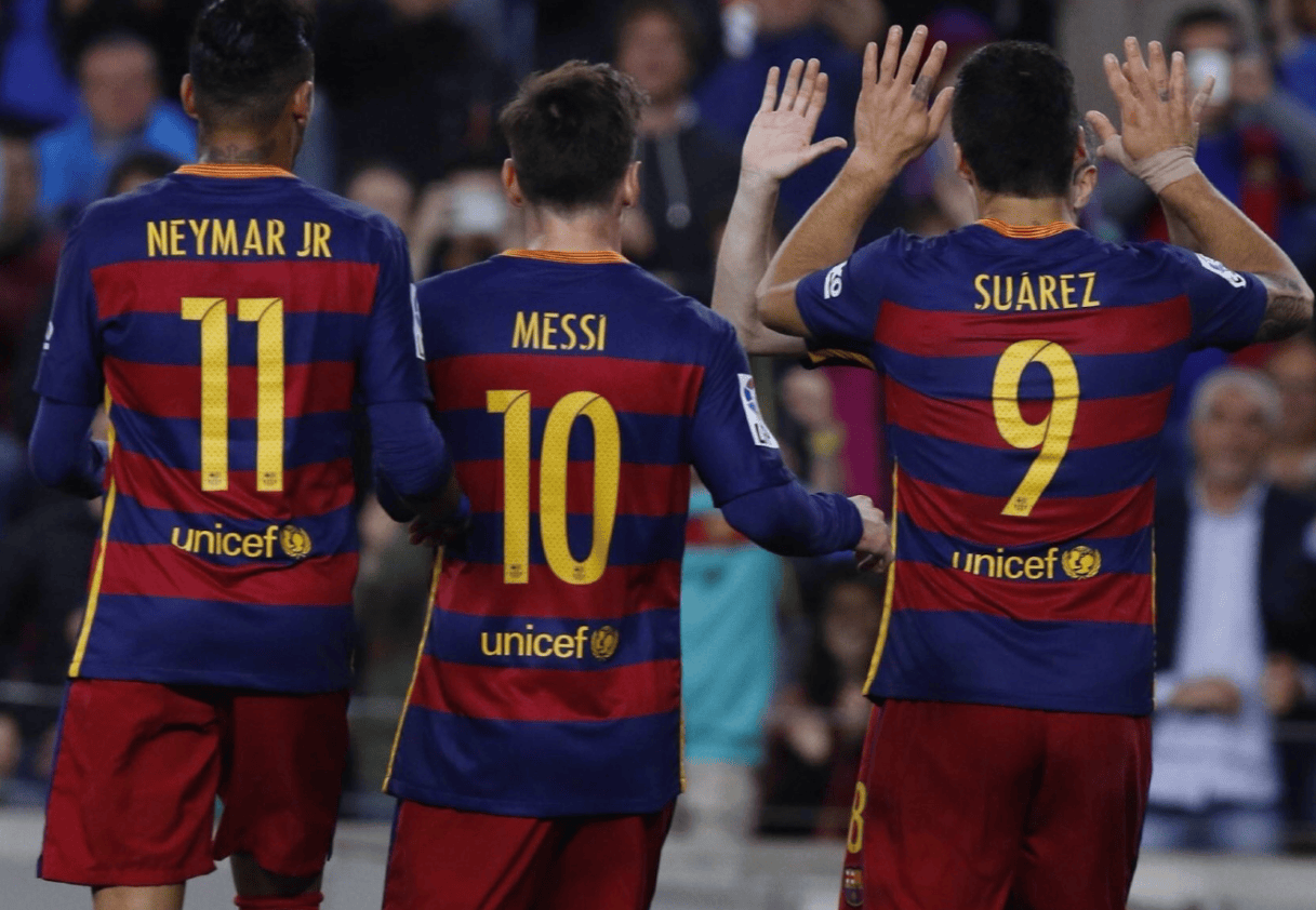 巴塞罗那客场大胜,提前晋级悬念解除! 巴塞罗那客场大胜,提前晋级悬念解除!