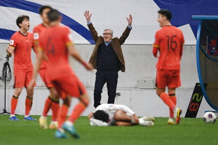 世界级足球明星投入备战状态 世界级足球明星投入备战状态