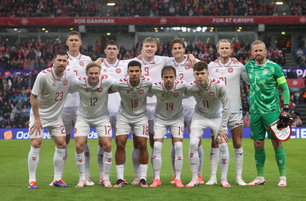 英格兰队在欧洲预选赛中横扫奥地利,展现出色实力 英格兰队在欧洲预选赛中横扫奥地利,展现出色实力