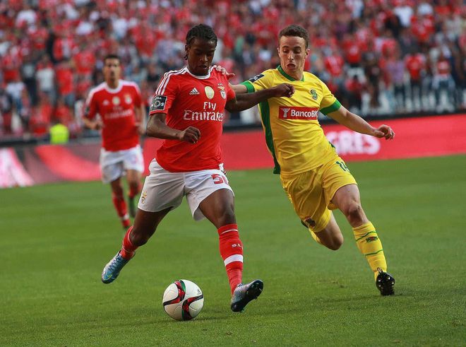 巴萨0-1输给布鲁日遭遇失利 巴萨0-1输给布鲁日遭遇失利