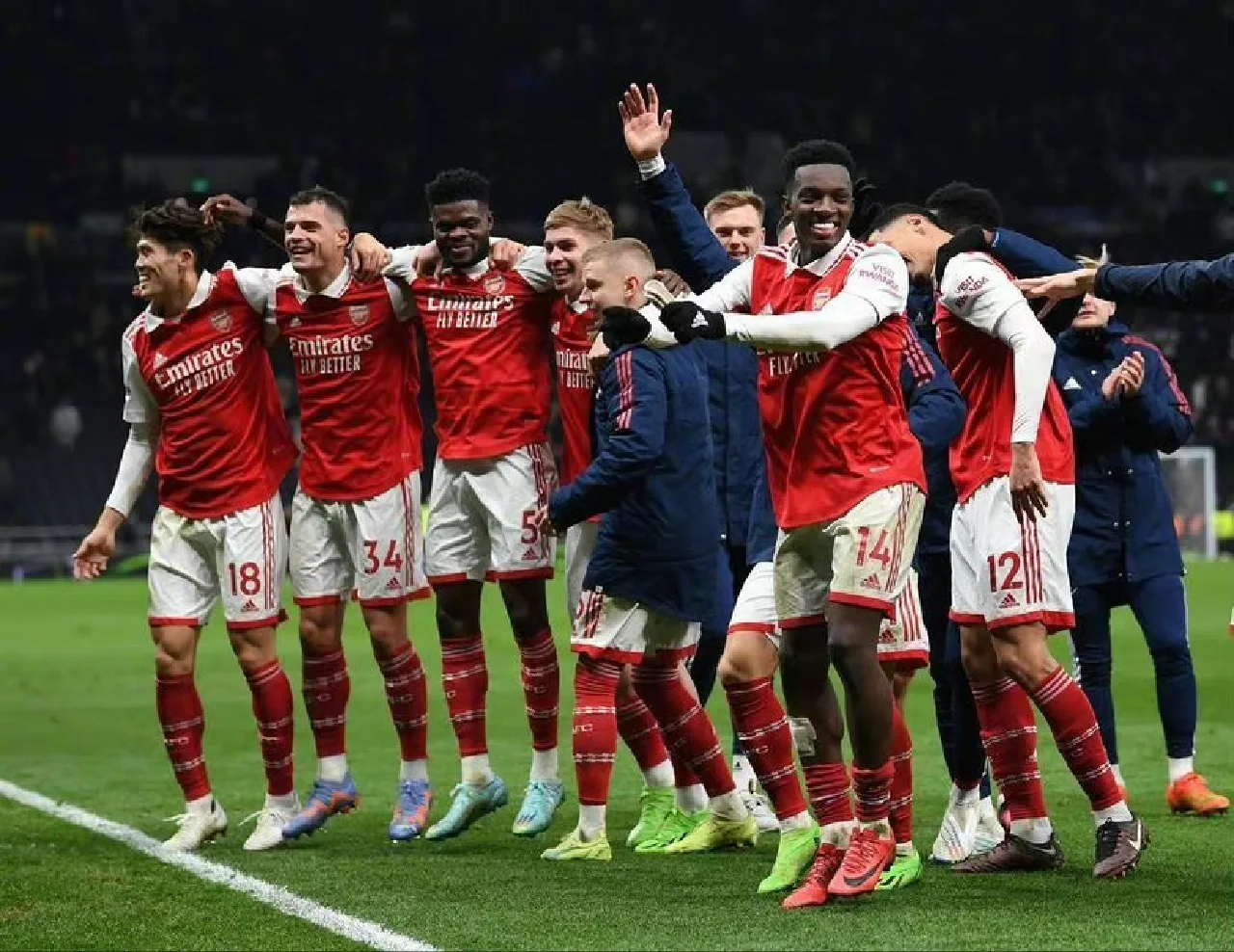 马拉加在降级之争中取得关键胜利 马拉加在降级之争中取得关键胜利