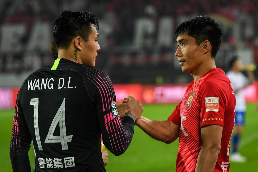 强强对话!豪强之间激烈较量 强强对话!豪强之间激烈较量