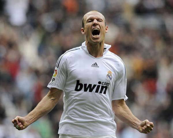 罗本进球助攻俱佳,成为球队核心! 罗本进球助攻俱佳,成为球队核心!