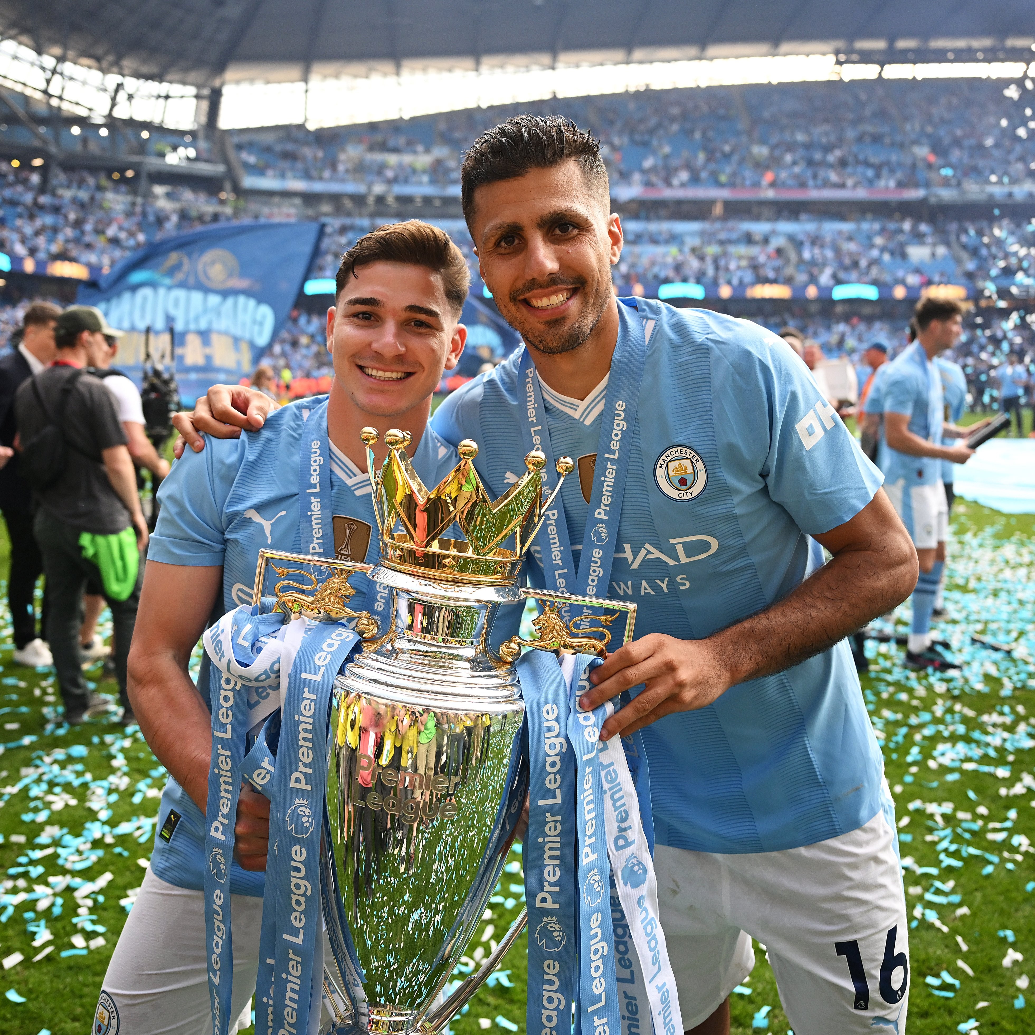 曼城险胜逆转,成功取得晋级大逆转胜利 曼城险胜逆转,成功取得晋级大逆转胜利