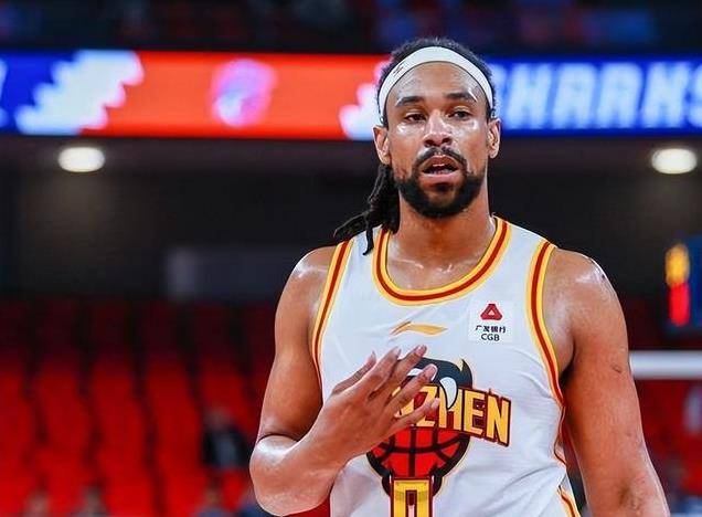 那不勒斯外援进球助胜,锋线火力强劲 那不勒斯外援进球助胜,锋线火力强劲