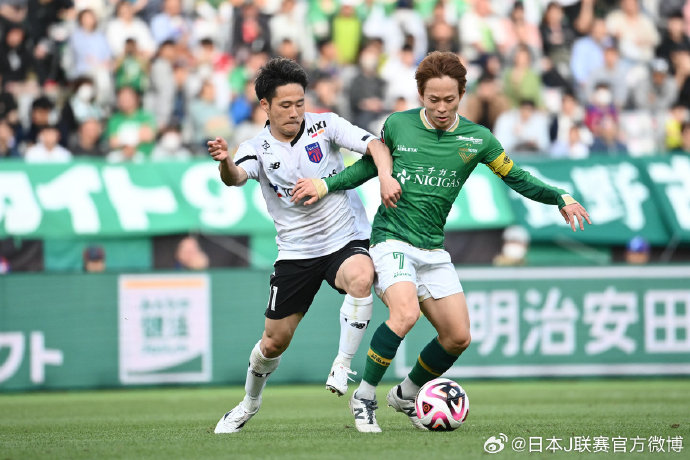 东京FC在亚冠比赛中紧张备战 东京FC在亚冠比赛中紧张备战