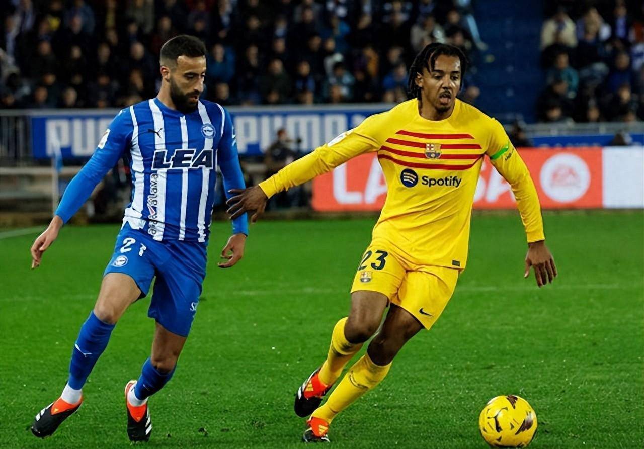 阿拉维斯球队在主场取胜,发挥稳定 阿拉维斯球队在主场取胜,发挥稳定