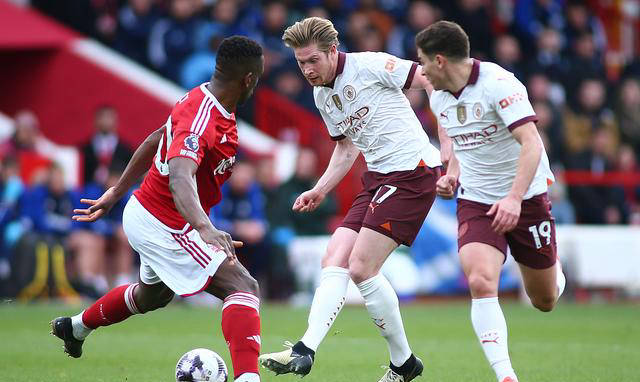 阿拉维斯球队在主场取胜,发挥稳定 阿拉维斯球队在主场取胜,发挥稳定