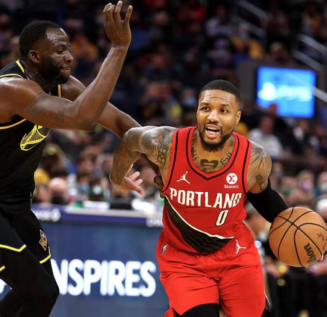 篮球赛事倒计时:世界杯半决赛激烈展开,每支球队势均力敌! 篮球赛事倒计时:世界杯半决赛激烈展开,每支球队势均力敌!