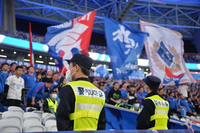 申花在主场取得胜利,实现主场首秀 申花在主场取得胜利,实现主场首秀