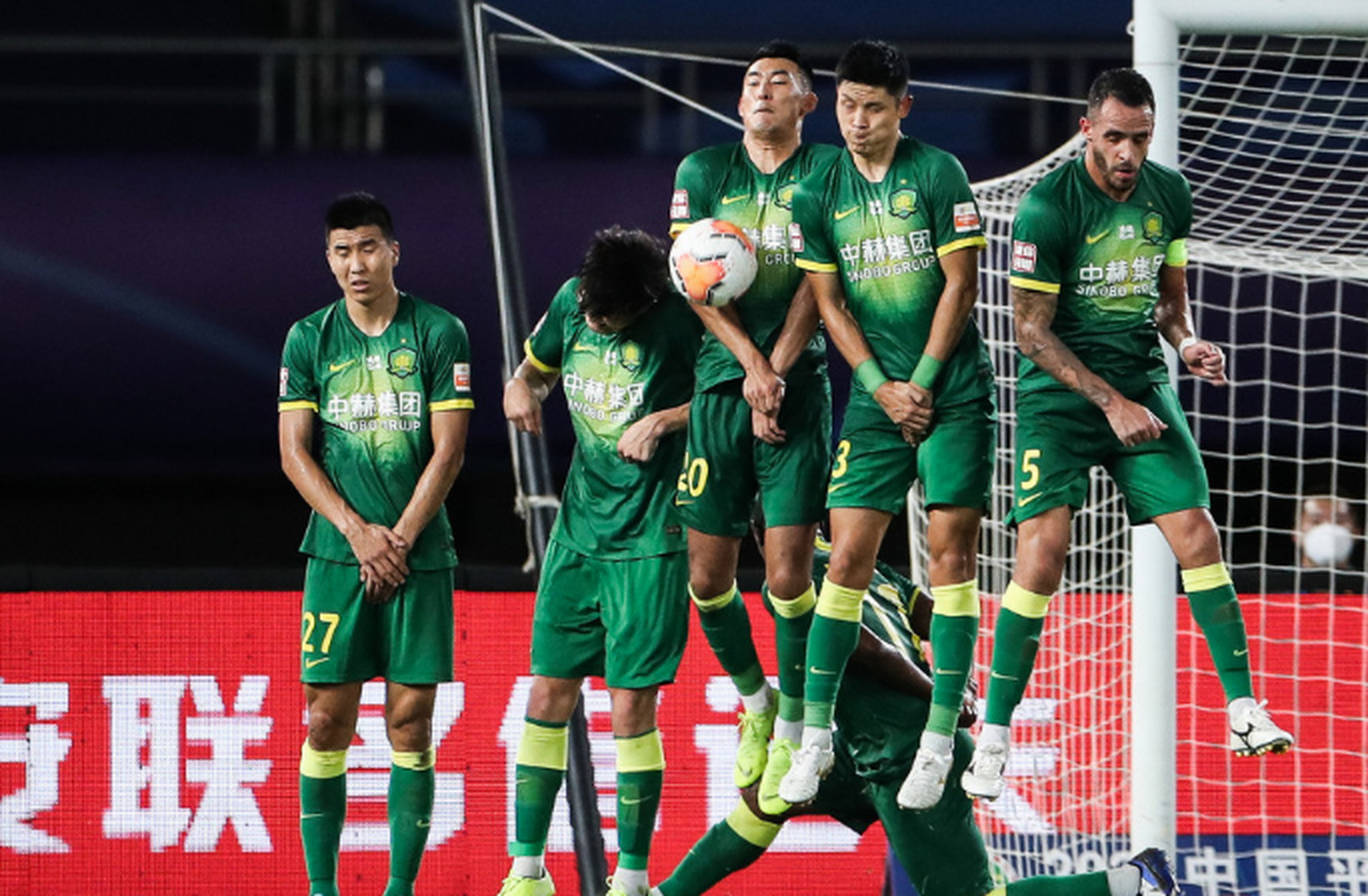 河北队实力不凡,豪取四连胜 河北队实力不凡,豪取四连胜