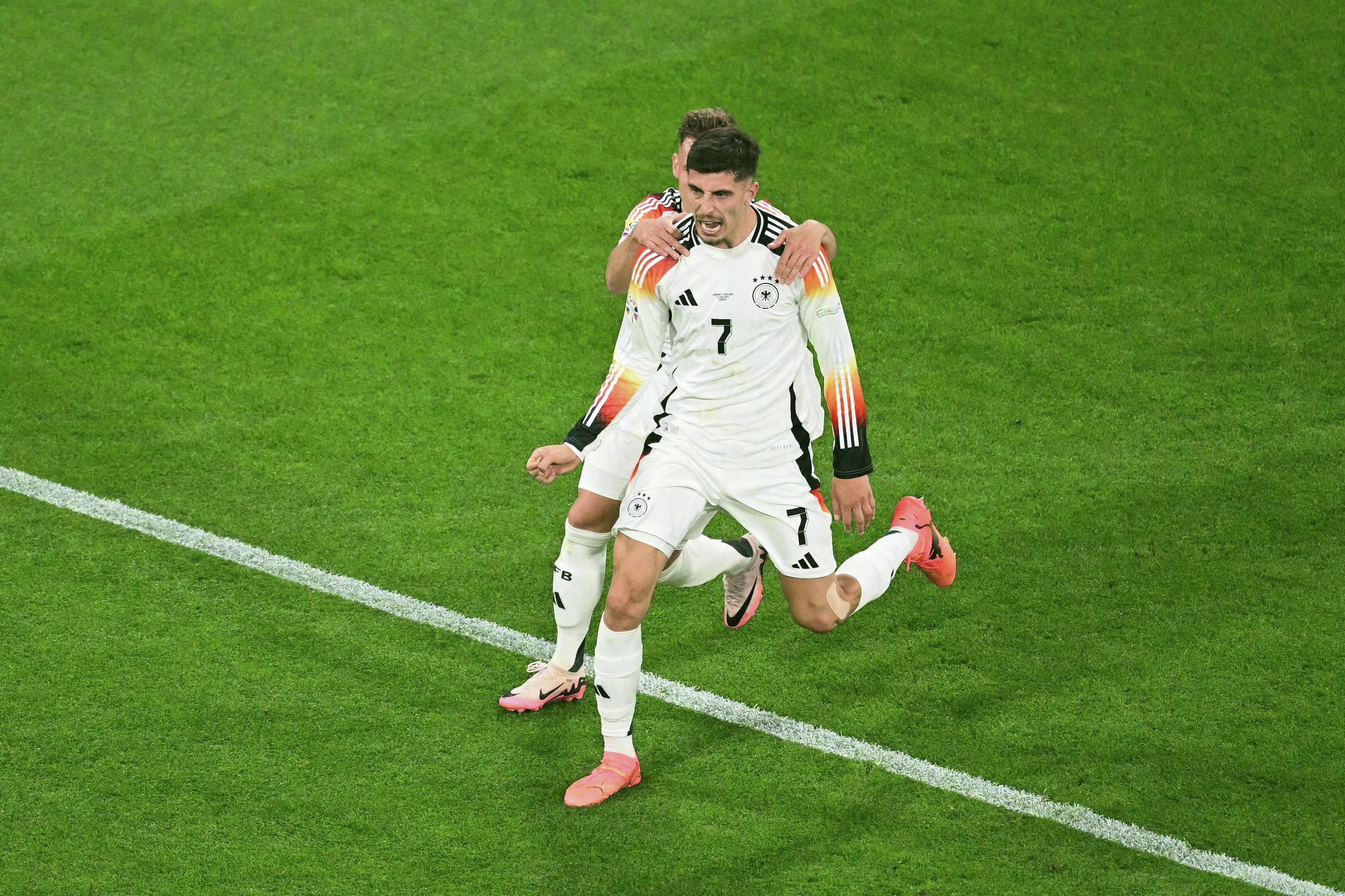 意大利大胜德国展现强大实力 意大利大胜德国展现强大实力