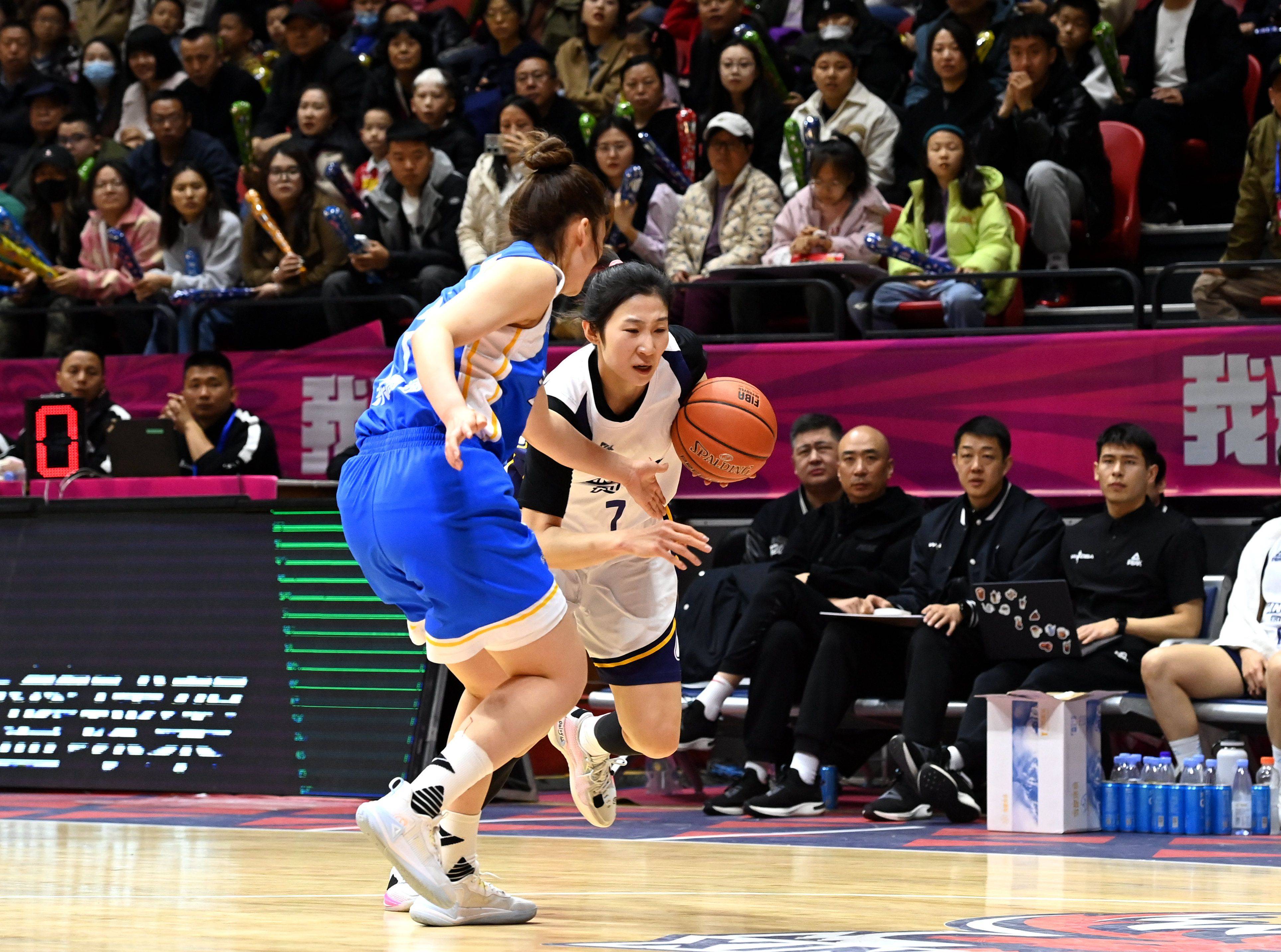 山东女篮意气消沉,CBA联赛或可带动新思路 山东女篮意气消沉,CBA联赛或可带动新思路