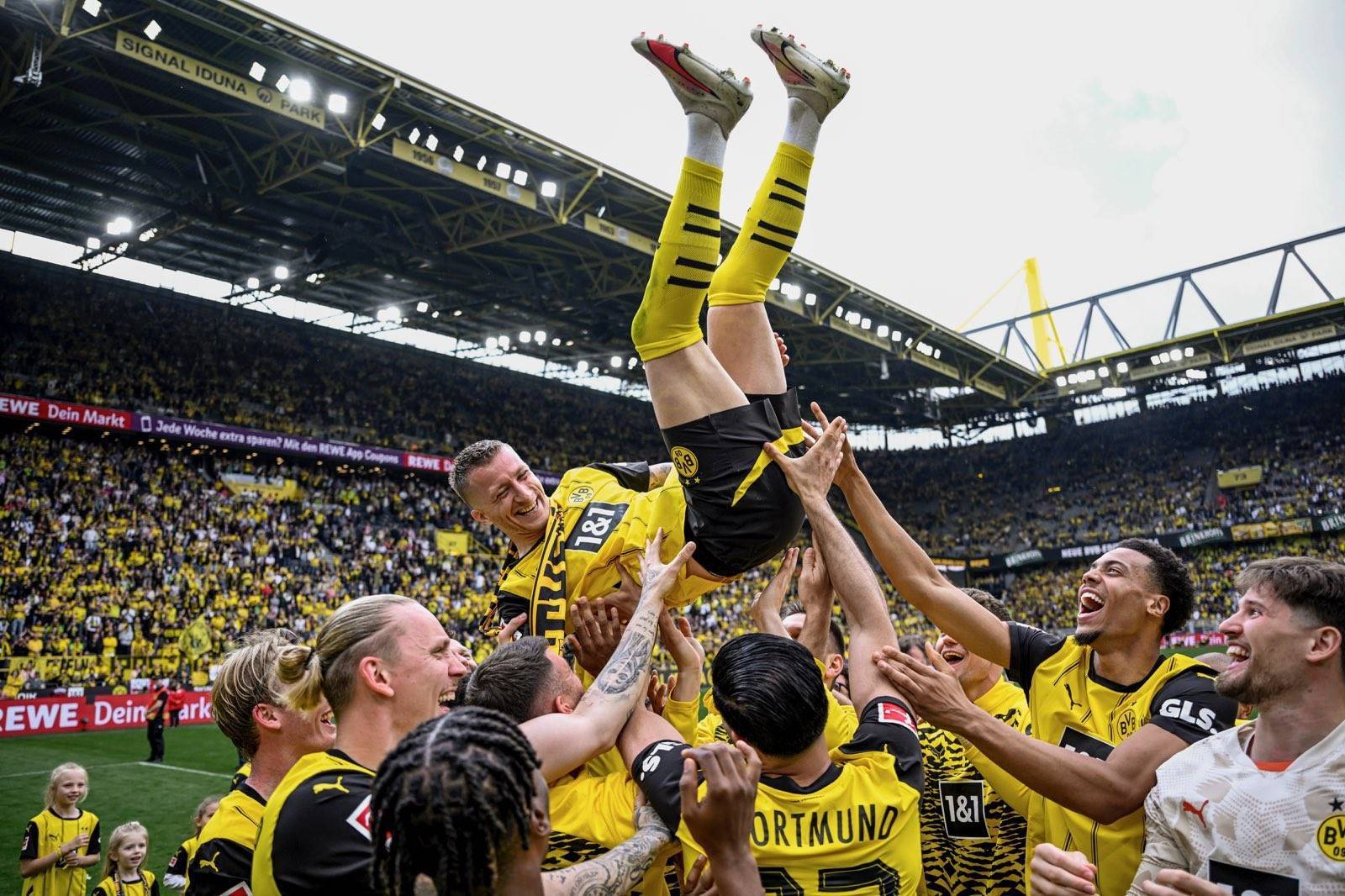 多特蒙德2-0击败波尔图取得三分 多特蒙德2-0击败波尔图取得三分