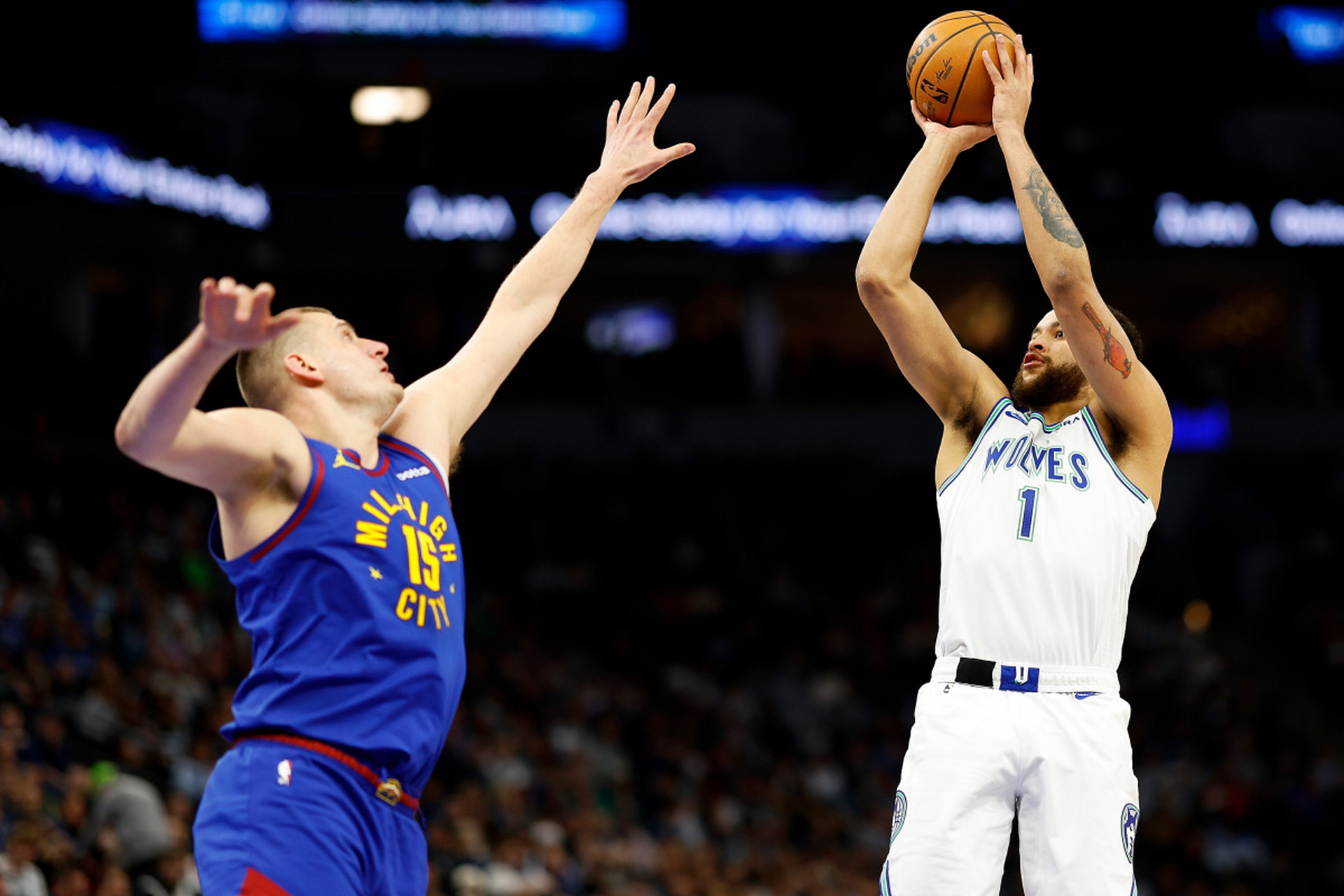 勇士客场击败森林狼,保持不败记录! 勇士客场击败森林狼,保持不败记录!