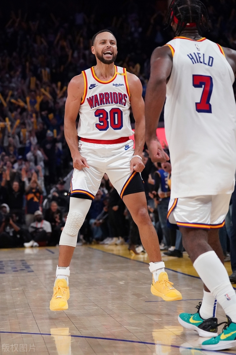 勇士客场击败森林狼,保持不败记录! 勇士客场击败森林狼,保持不败记录!