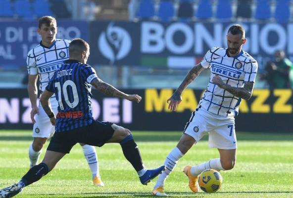 绿城抢分获得胜利,防线稳固表现出色 绿城抢分获得胜利,防线稳固表现出色