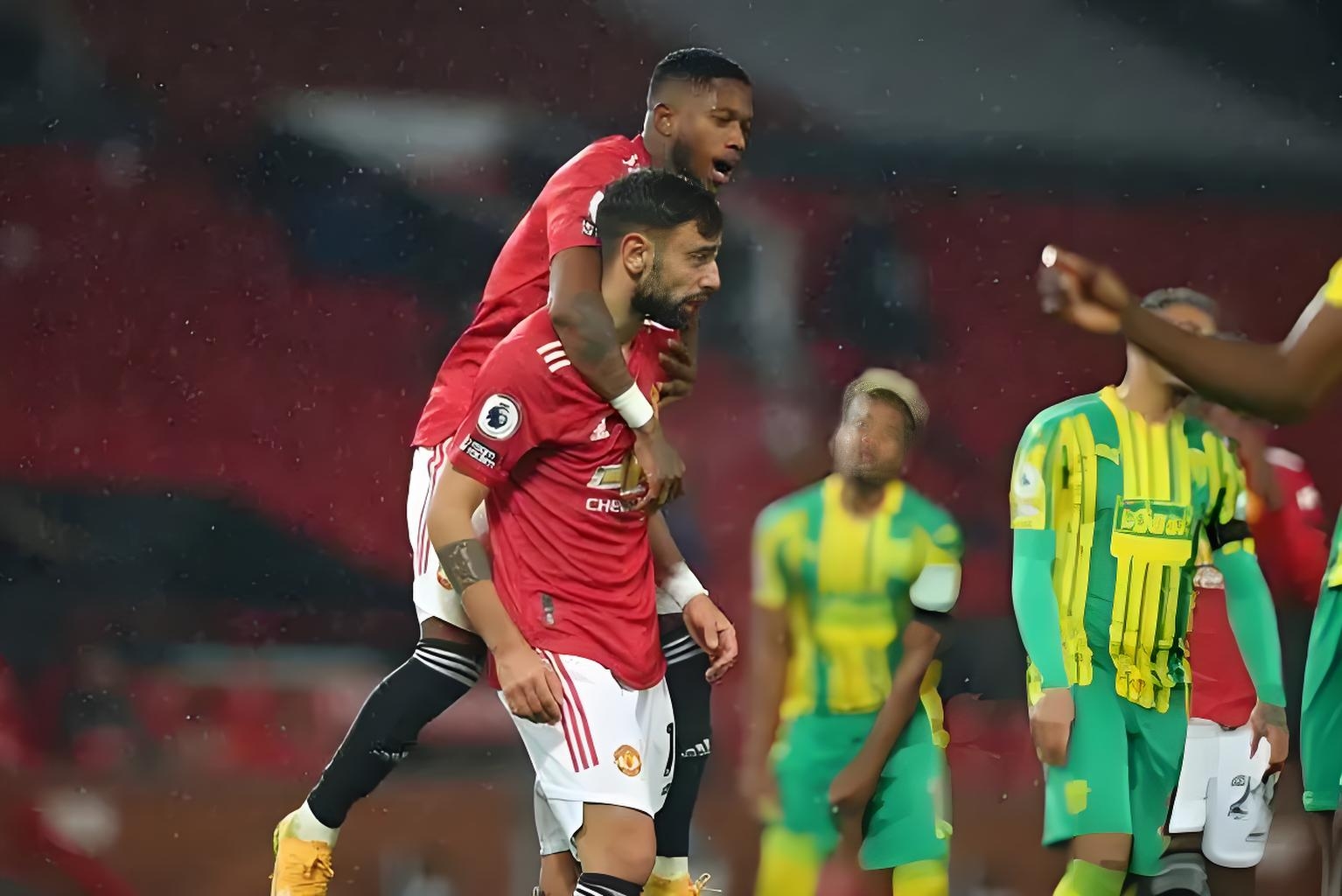 比赛风云变幻,胜负悬念引发球迷热议 比赛风云变幻,胜负悬念引发球迷热议