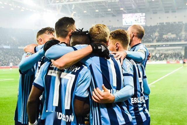 意大利篮球联赛新赛季开启,米兰红黑军团实力强劲 意大利篮球联赛新赛季开启,米兰红黑军团实力强劲