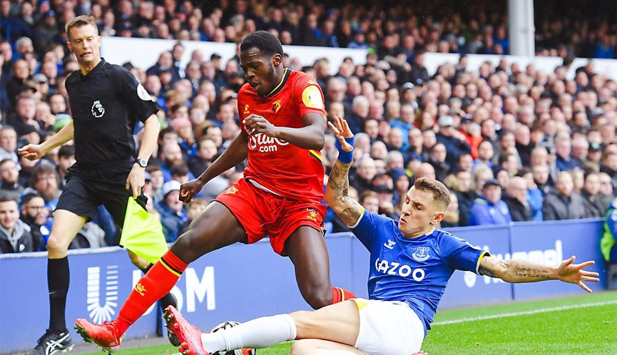 南安普顿客场惊险逼平沃特福德,继续保持中上游形势 南安普顿客场惊险逼平沃特福德,继续保持中上游形势