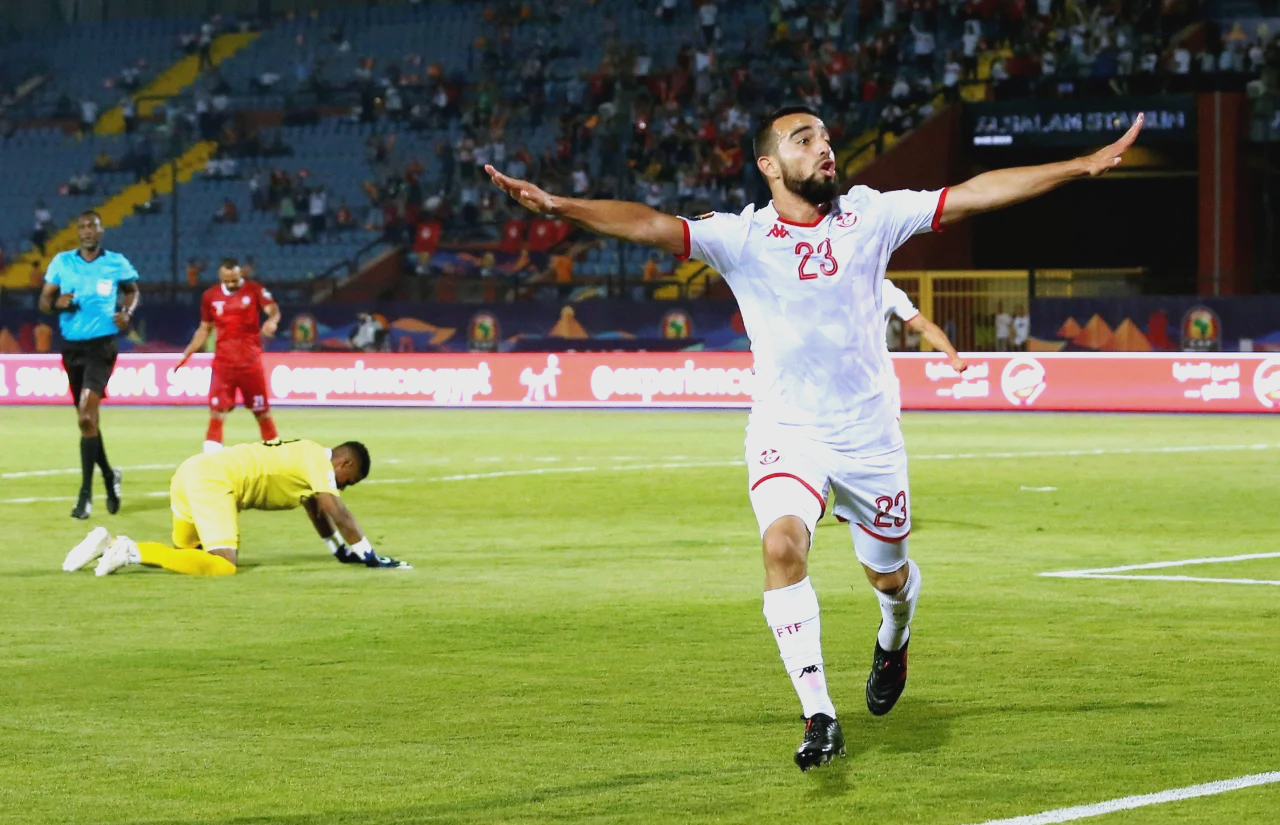 突尼斯客场告捷,晋级下一轮比赛 突尼斯客场告捷,晋级下一轮比赛