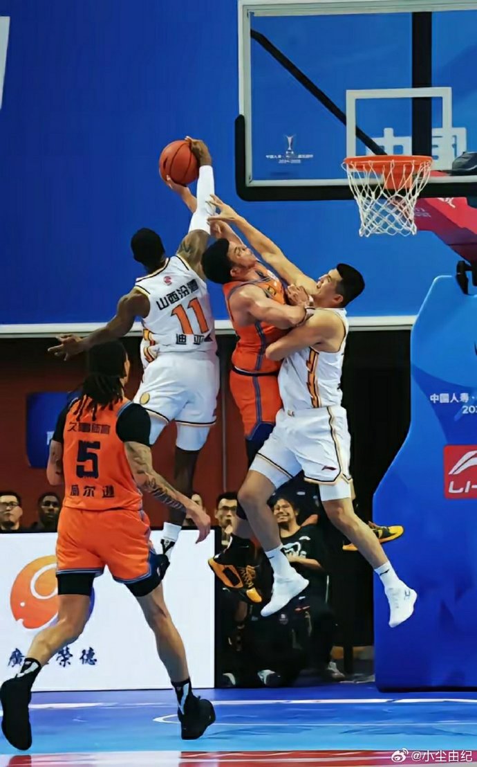 上海东方队战胜对手,晋级半决赛 上海东方队战胜对手,晋级半决赛