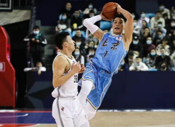 韩国篮球联赛在网上的火爆程度引人深思 韩国篮球联赛在网上的火爆程度引人深思