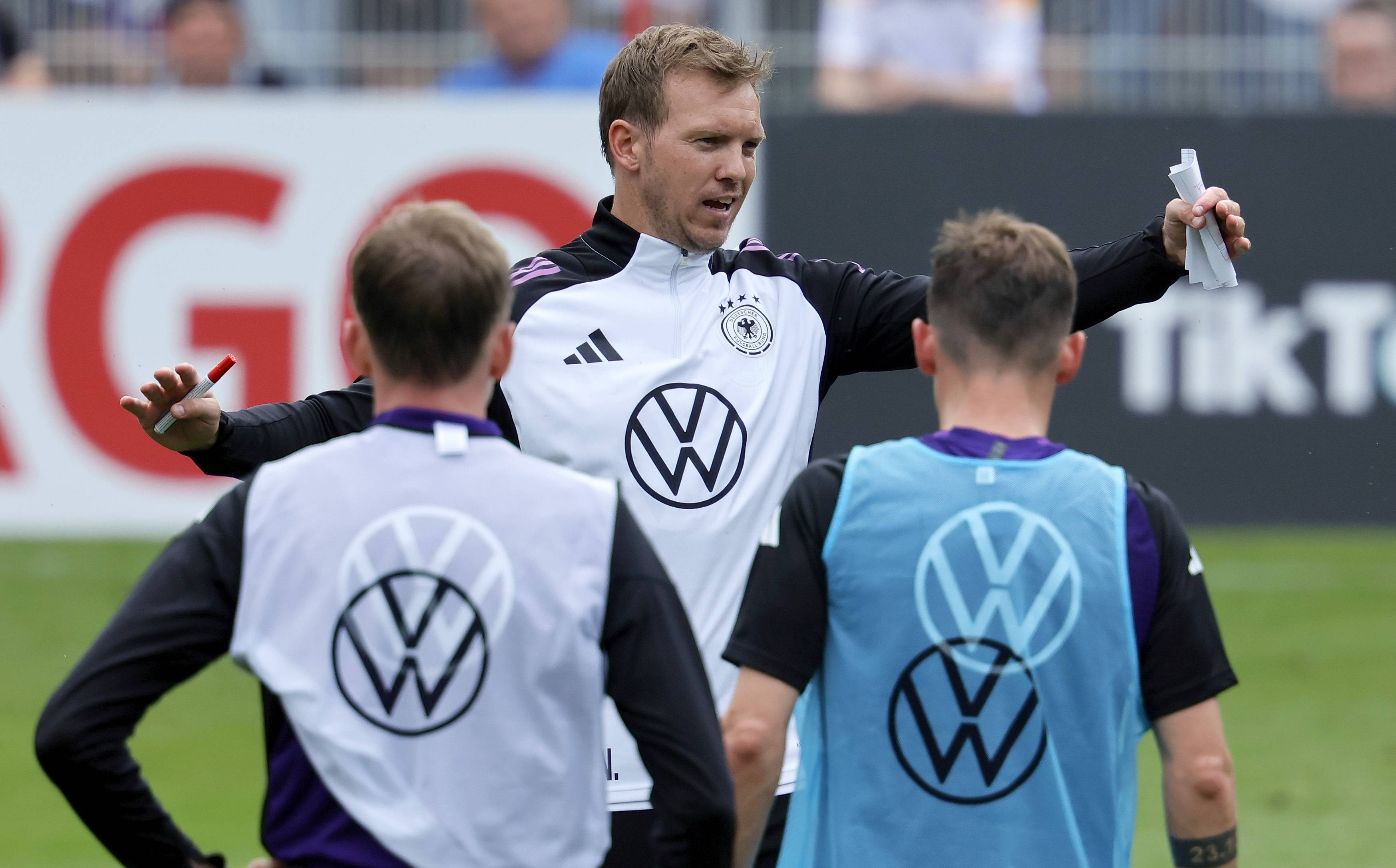 欧洲杯附加赛:德国队士气高昂 欧洲杯附加赛:德国队士气高昂