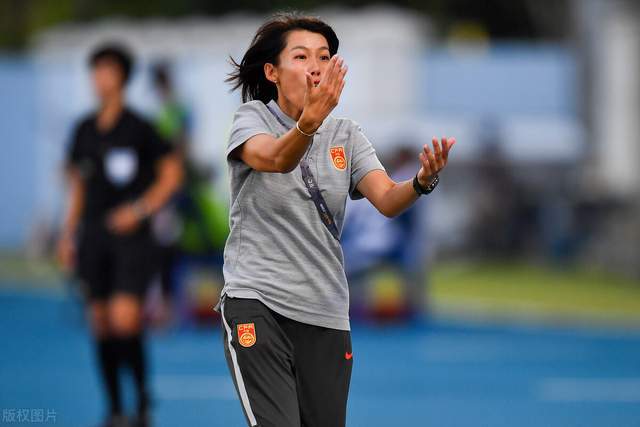 造就神奇!女足主教练慧眼识珠 造就神奇!女足主教练慧眼识珠