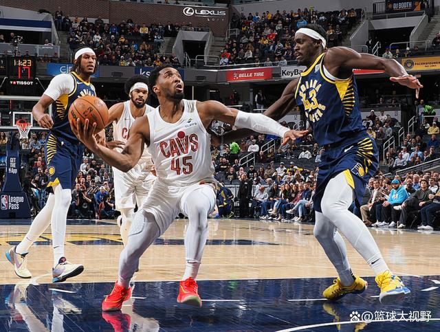 步行者队新赛季火力全开,对手难以抗衡 步行者队新赛季火力全开,对手难以抗衡