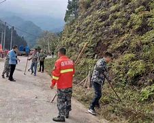 森林战士铁坚防线，成功挡下一波进攻