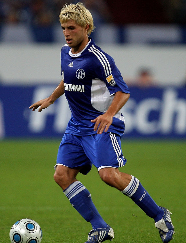 摩尔多瓦队在关键比赛中不敌对手 摩尔多瓦队在关键比赛中不敌对手