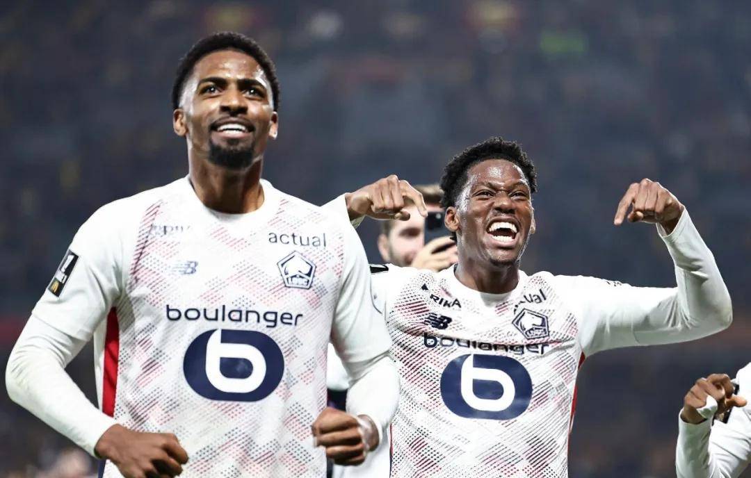 野牛鸣啸!石头城欧冠金身告破 野牛鸣啸!石头城欧冠金身告破