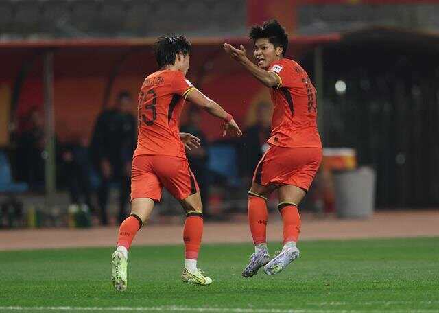 越南球队豪取胜利,令人耳目一新 越南球队豪取胜利,令人耳目一新