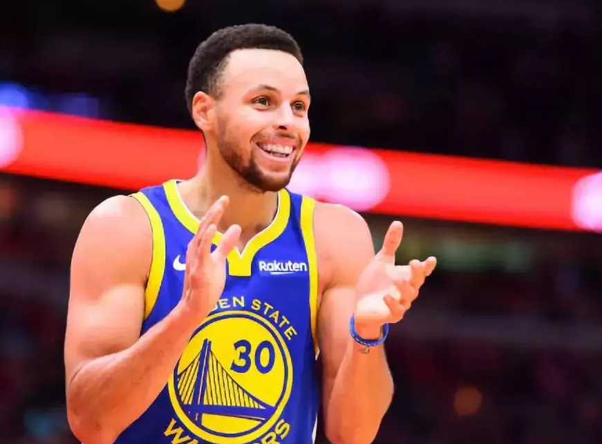 勇士队卫冕之路愈加坎坷,郁闷连败 勇士队卫冕之路愈加坎坷,郁闷连败