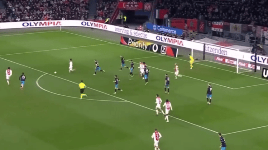 阿贾克斯大胜，打败乌德勒支