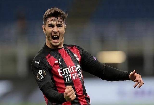 利物浦前锋状态神勇，成为球队锋线支柱