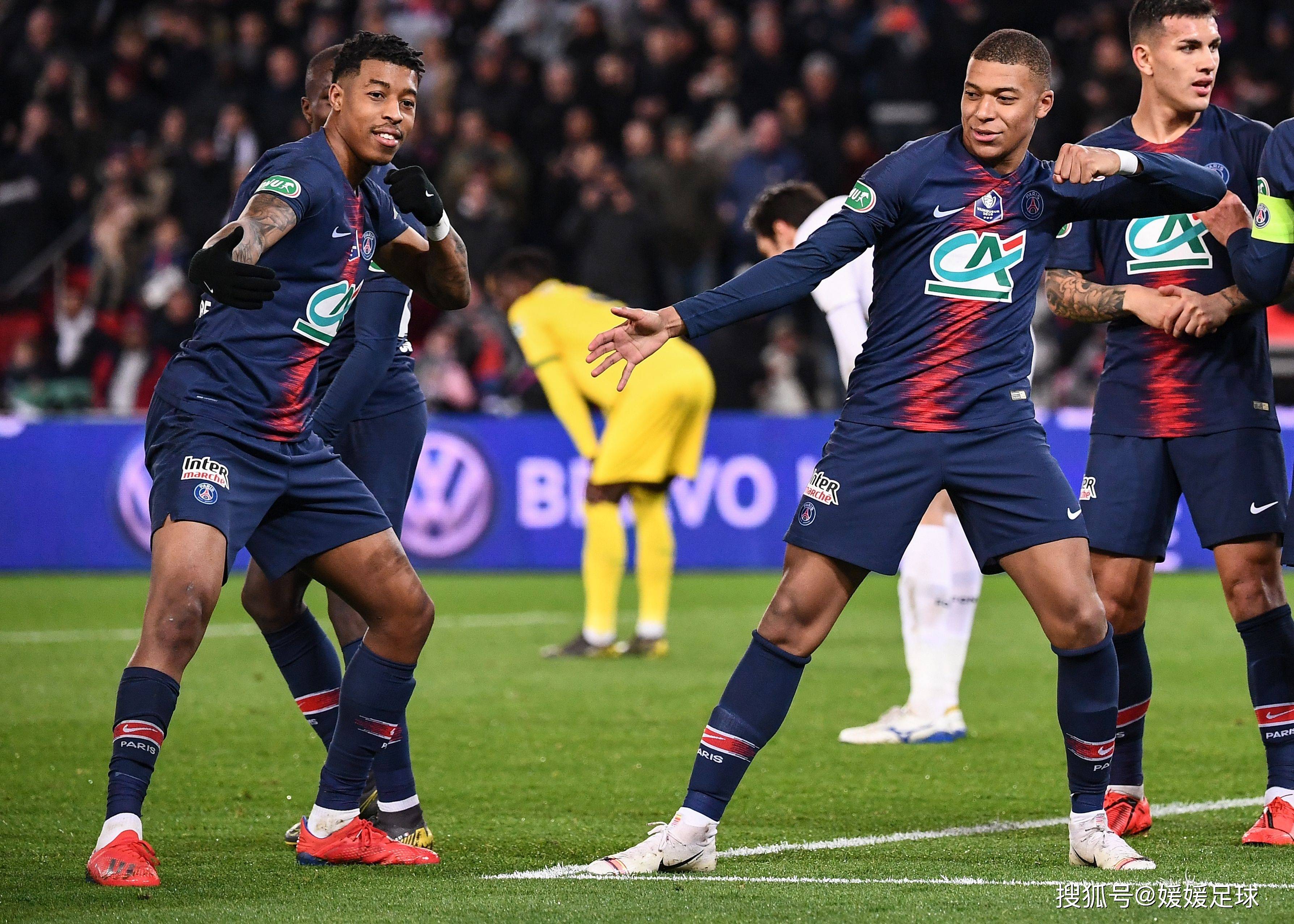 尼斯队客场被埃尔瑟侵,惨遭失利 尼斯队客场被埃尔瑟侵,惨遭失利