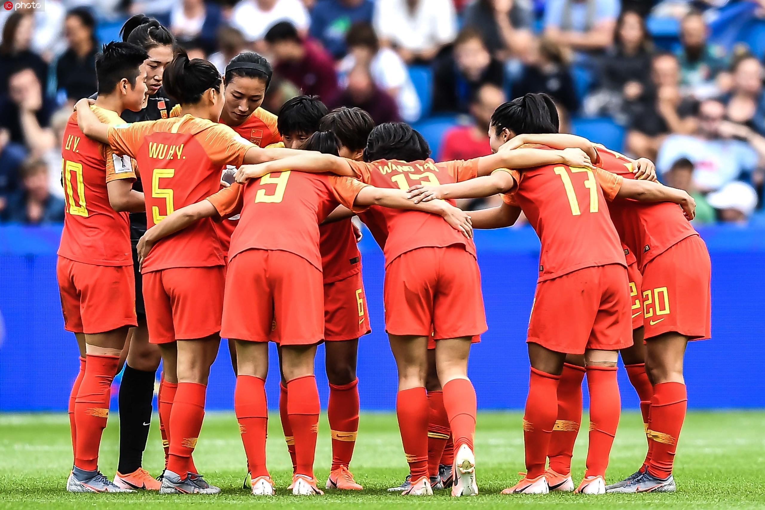 澳大利亚女足闷平对手,顽强晋级淘汰赛 澳大利亚女足闷平对手,顽强晋级淘汰赛