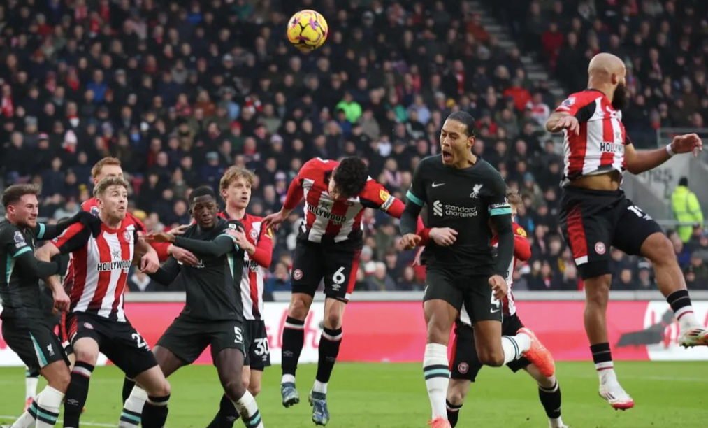 利物浦客场不敌尤文图斯,遗憾告负 利物浦客场不敌尤文图斯,遗憾告负