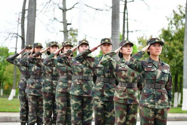 火箭队胜在团队默契,集体荣誉感堪为榜样 火箭队胜在团队默契,集体荣誉感堪为榜样