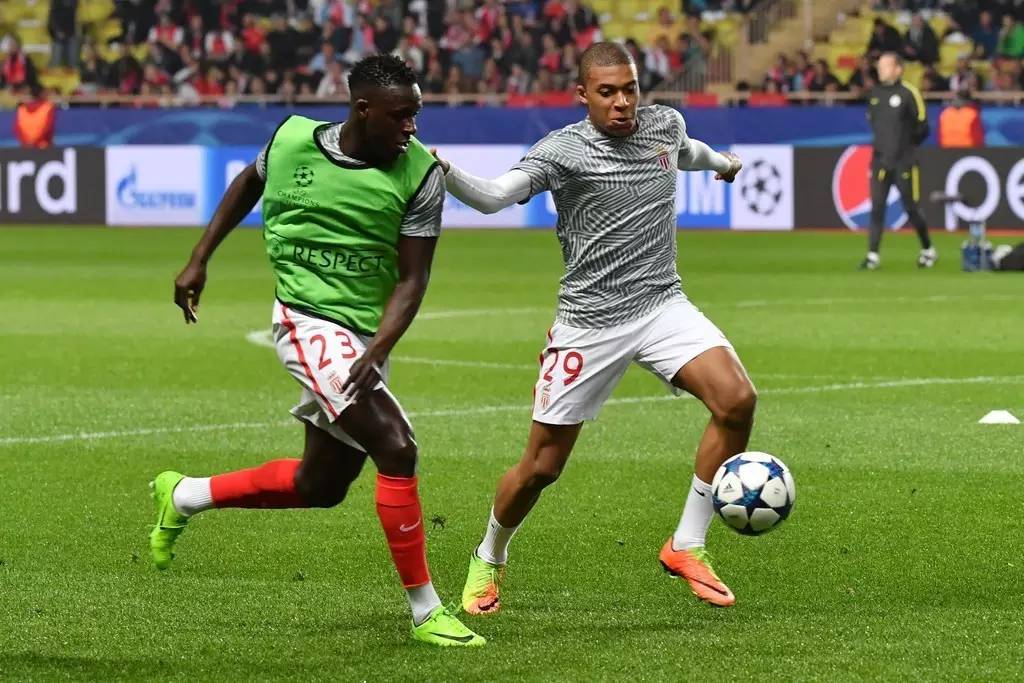 摩纳哥遭遇底线风暴,保级形势严峻 摩纳哥遭遇底线风暴,保级形势严峻