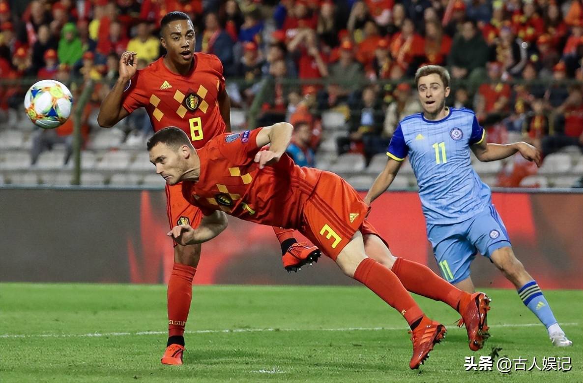 波兰队大获全胜,将参加欧预赛决赛 波兰队大获全胜,将参加欧预赛决赛